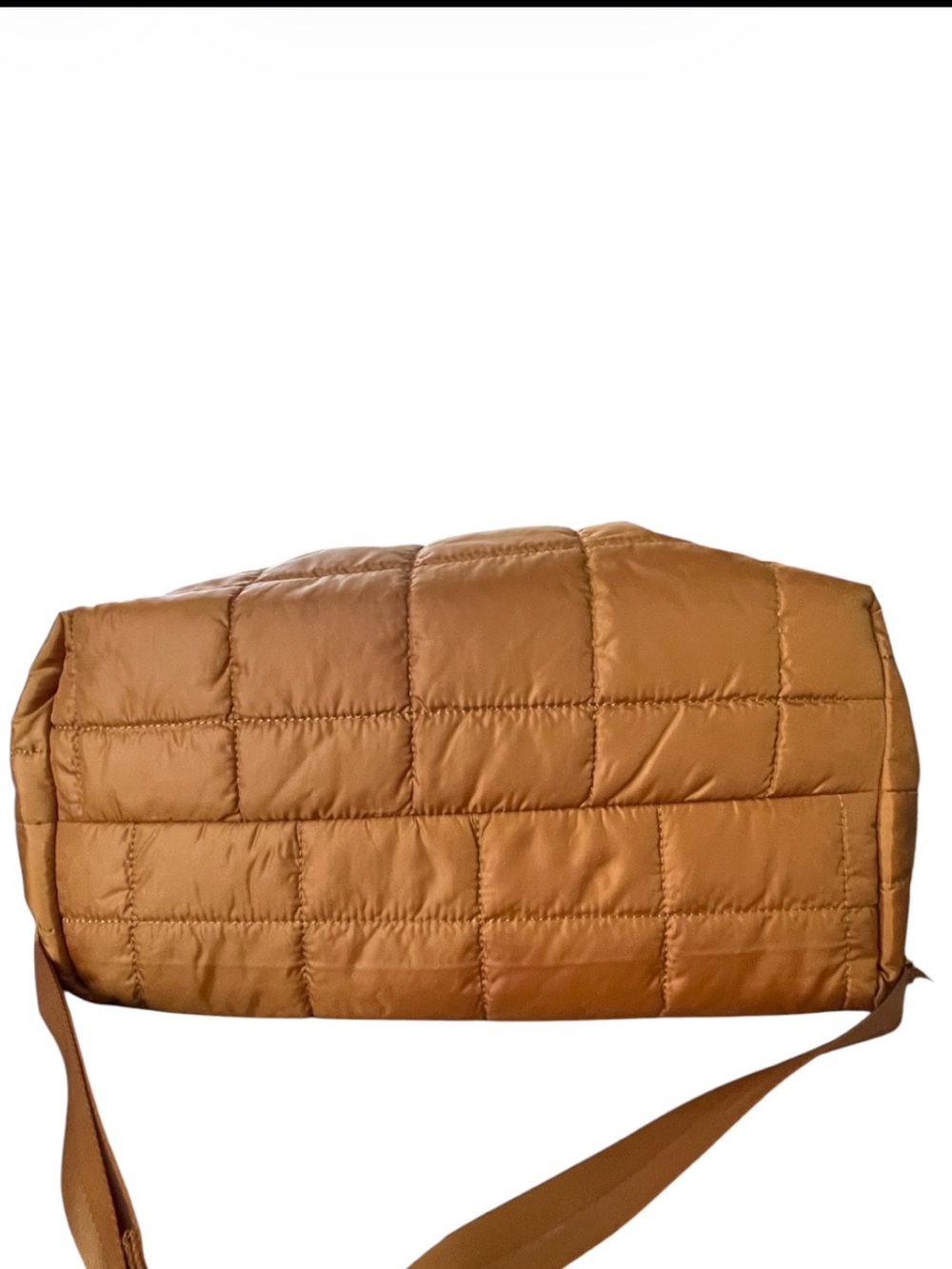 Isaac Mizrahi Quilted Puffer Shoulder & Crossbody Travel Bag in Tan - Picture 6 of 16